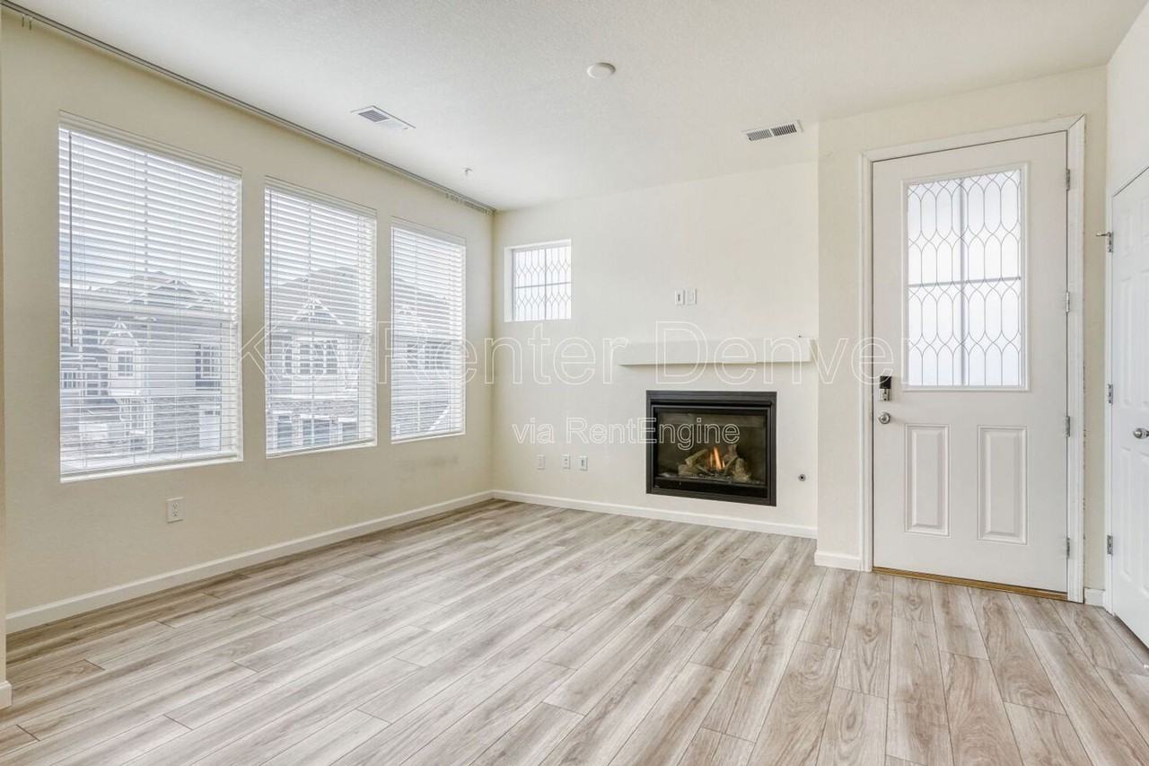 23723 E Ida Pl - Photo 3 of 12