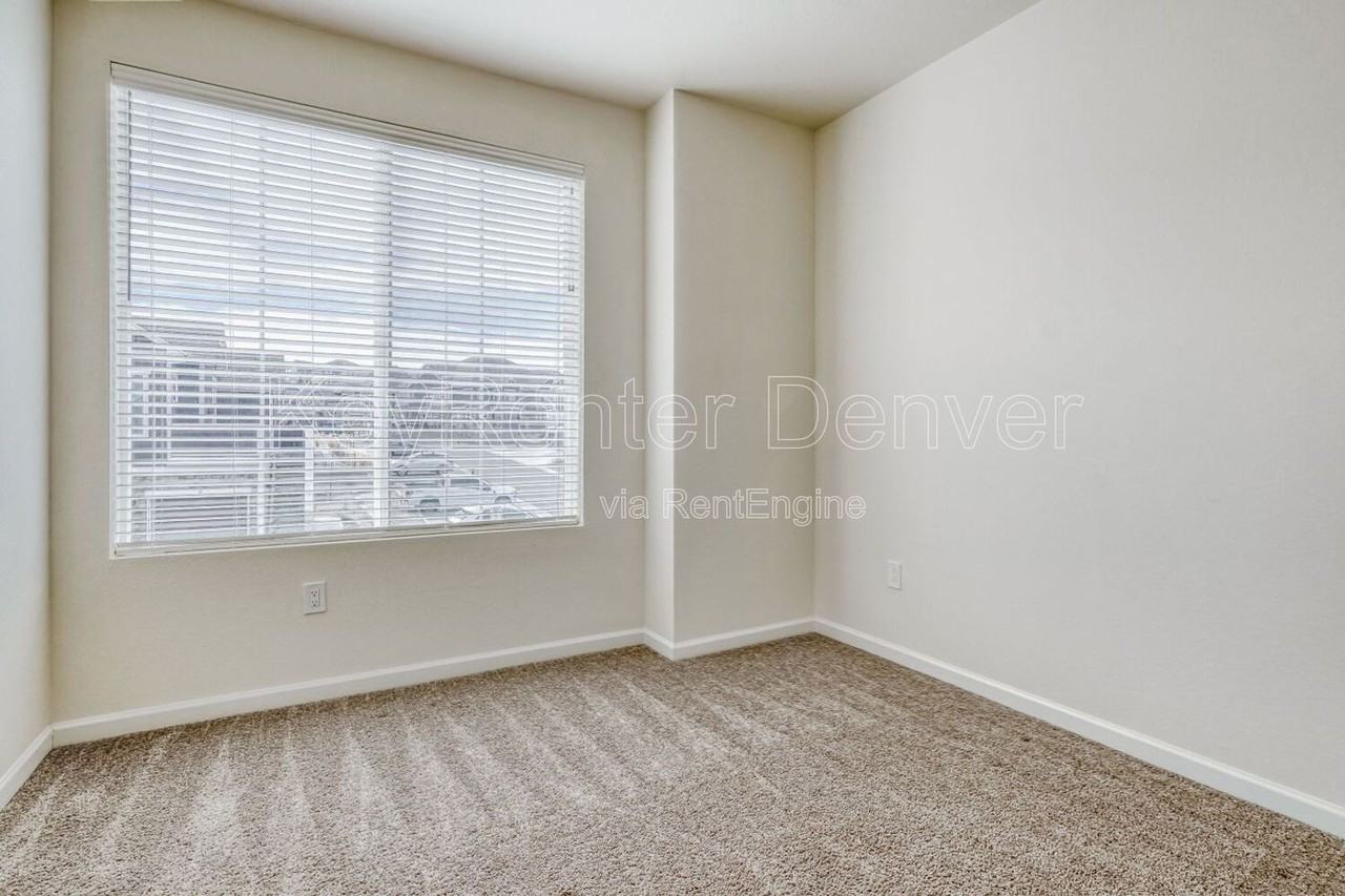 23723 E Ida Pl - Photo 5 of 12