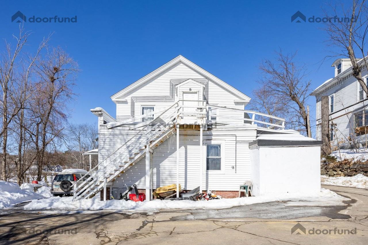 11 Main St #3 - Photo 2 of 35