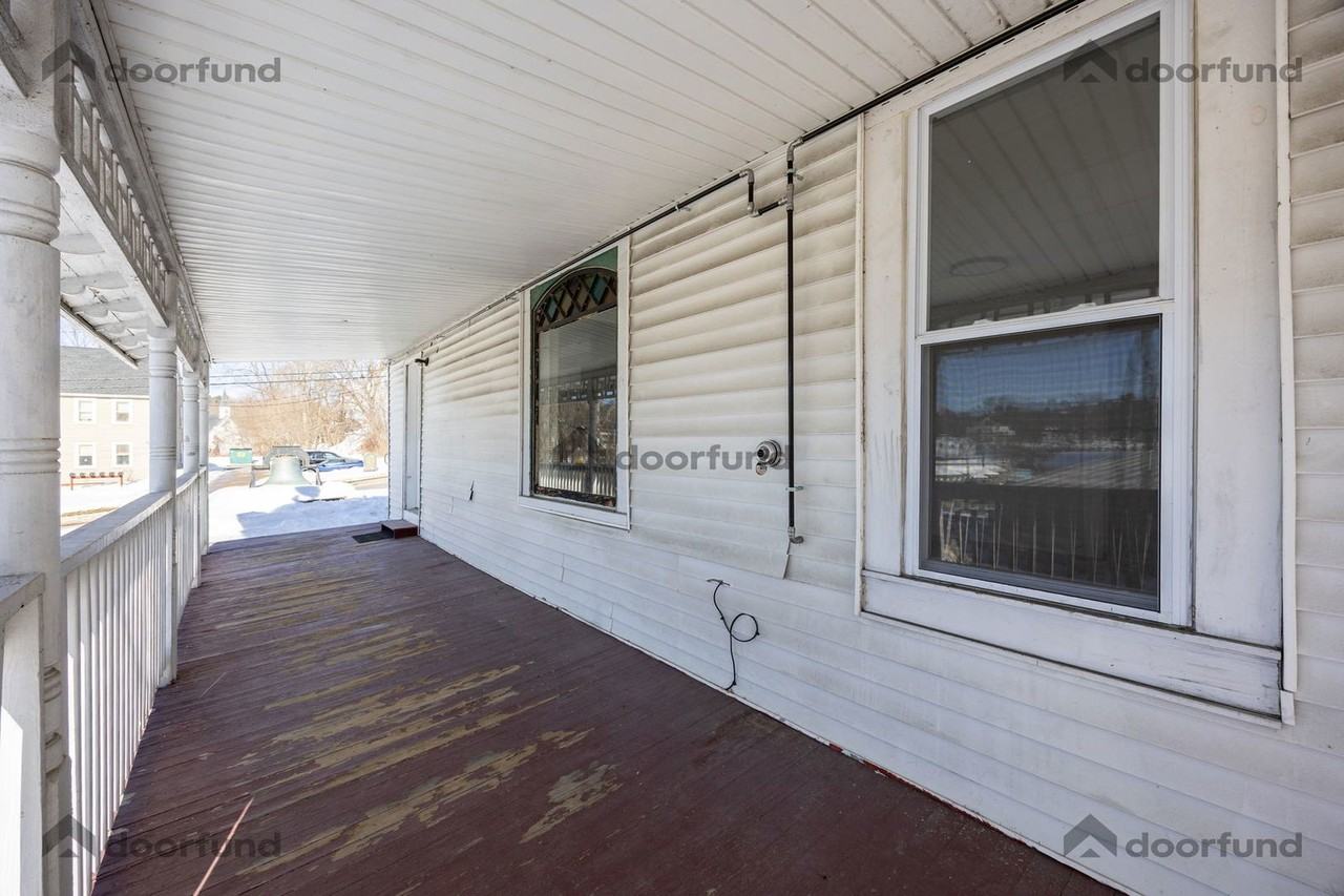 11 Main St #3 - Photo 6 of 32