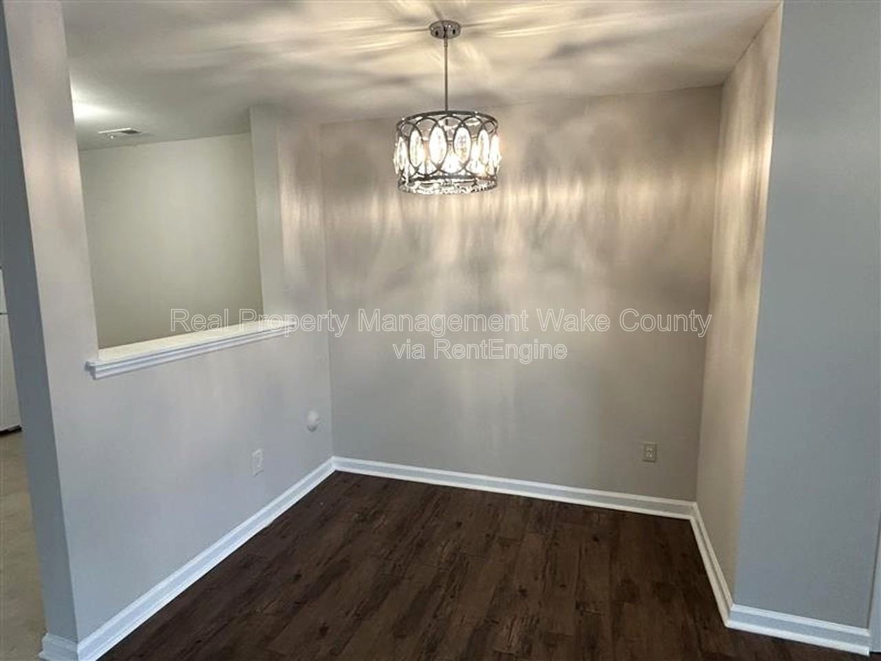 2920 Barrymore St #108 - Photo 5 of 27