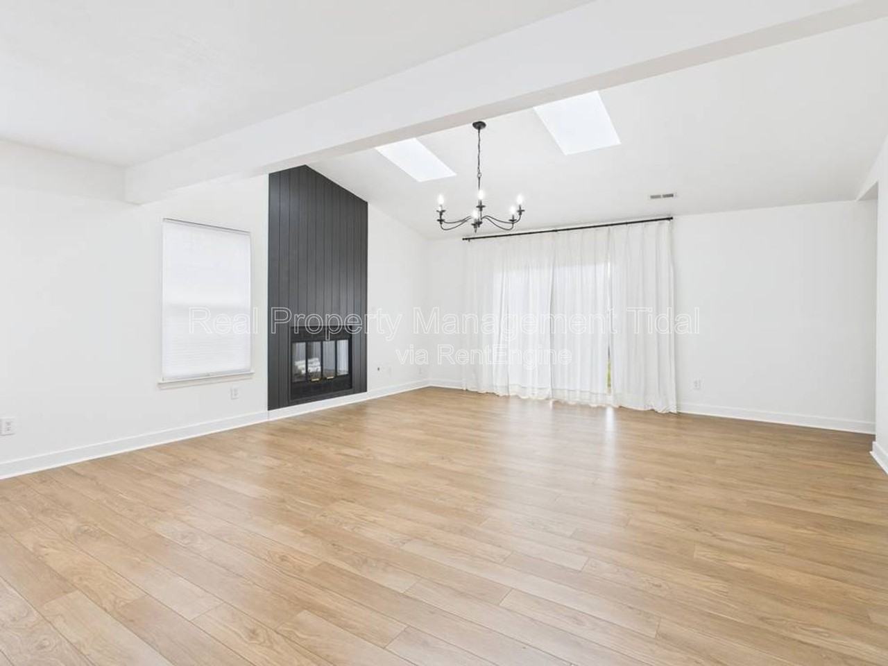 236 Huntstree Pl - Photo 5 of 39