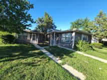 102 E Sunrise Dr - Photo 1 of 1