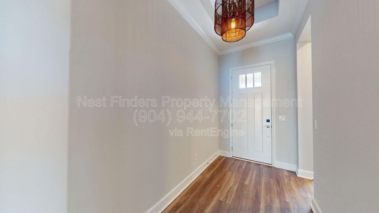 10682 Aventura Dr - Photo 4 of 50