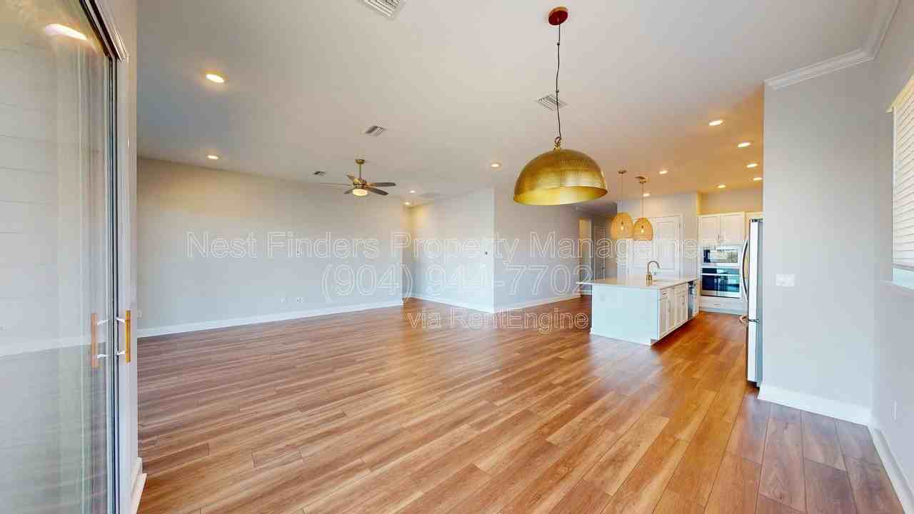 10682 Aventura Dr - Photo 7 of 50