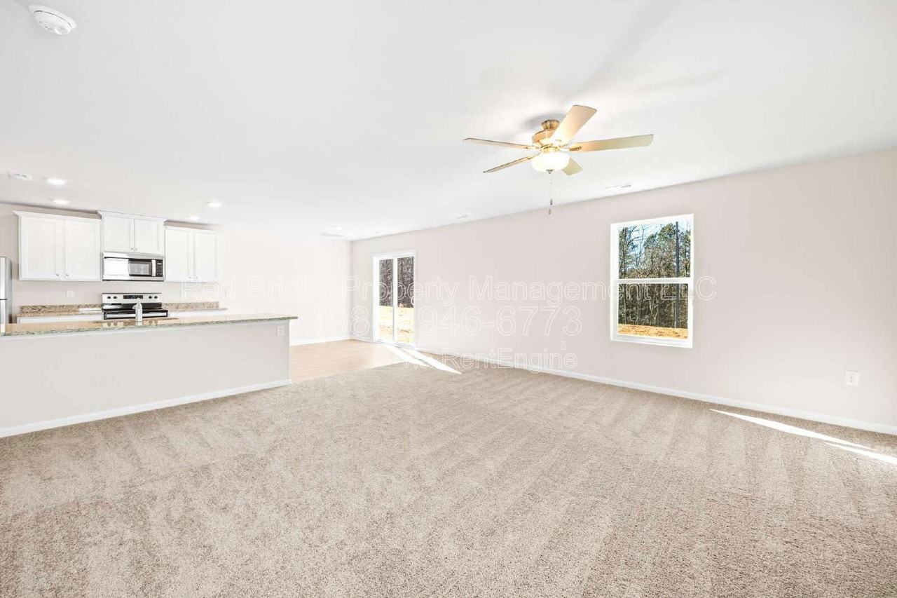 1621 Nia Rd - Photo 7 of 22