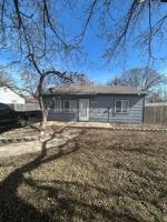 featured image of 200 S Lamar Ave