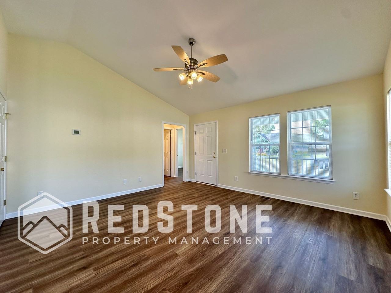 812 Jennings Berry Dr - Photo 5 of 28