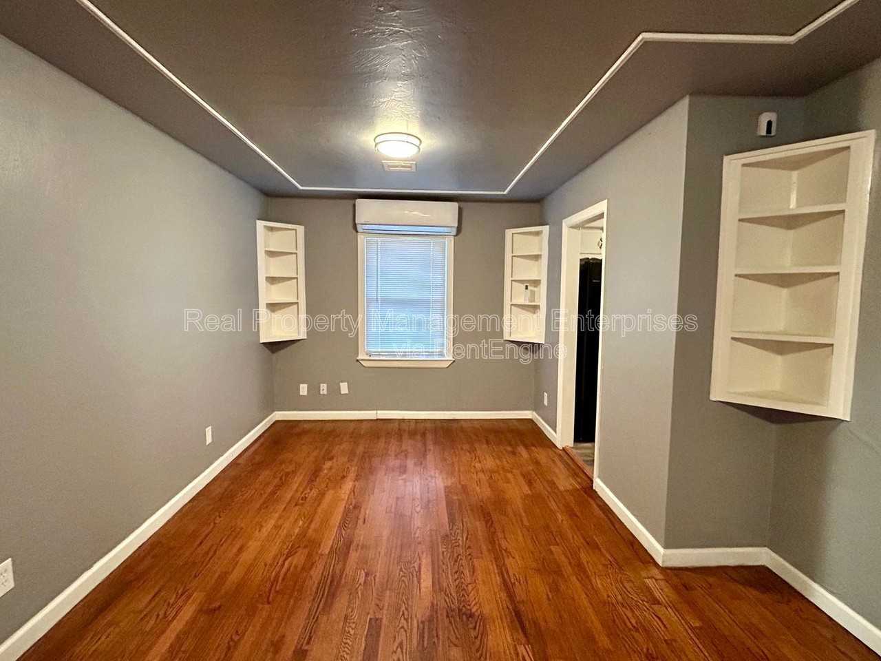 3044 Nw 28th St - Photo 5 of 22