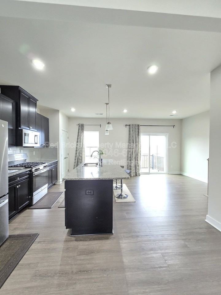 9902 Oaklawn Blvd Nw - Photo 7 of 28