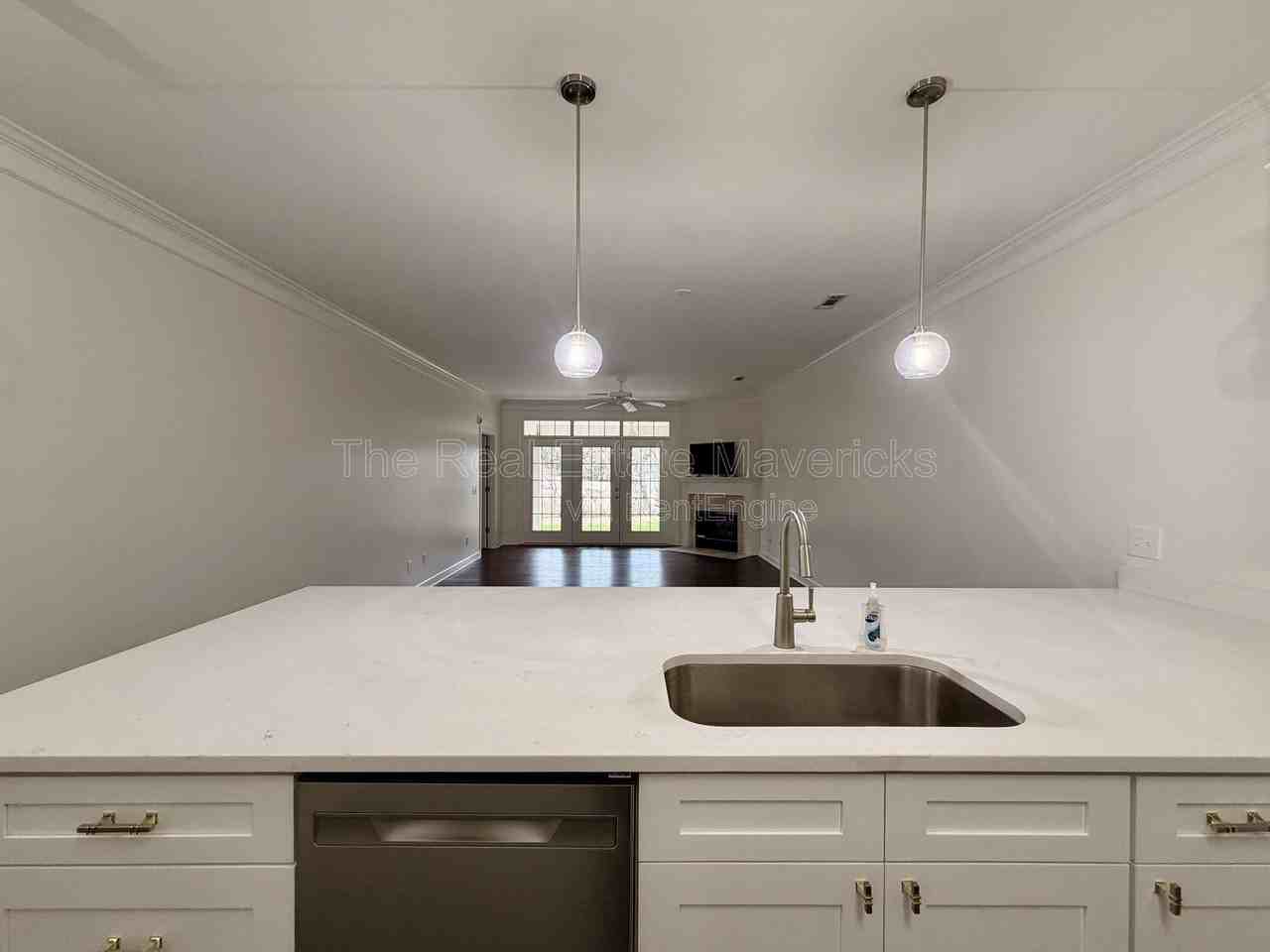 3190 Waterfront Dr #1 - Photo 5 of 25