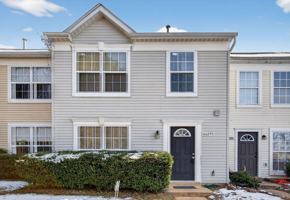 featured image of 46095 Maria Way