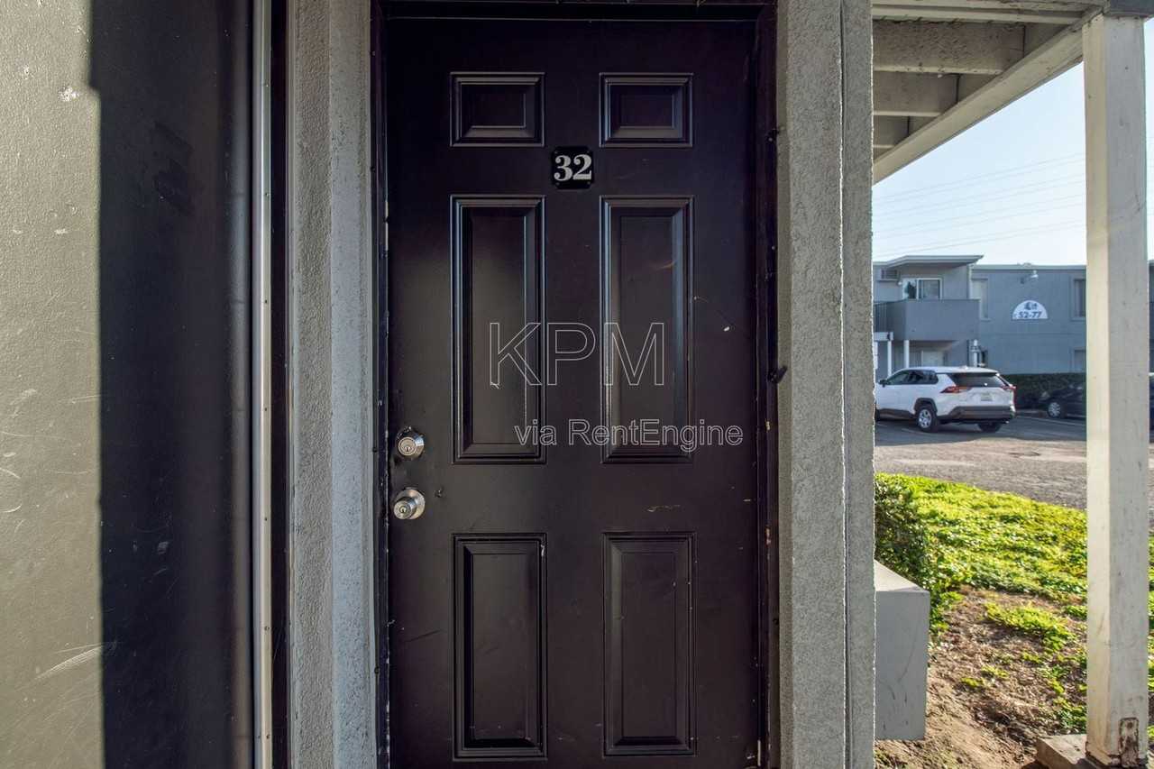 3939 N Pershing Ave #32 - Photo 2 of 14