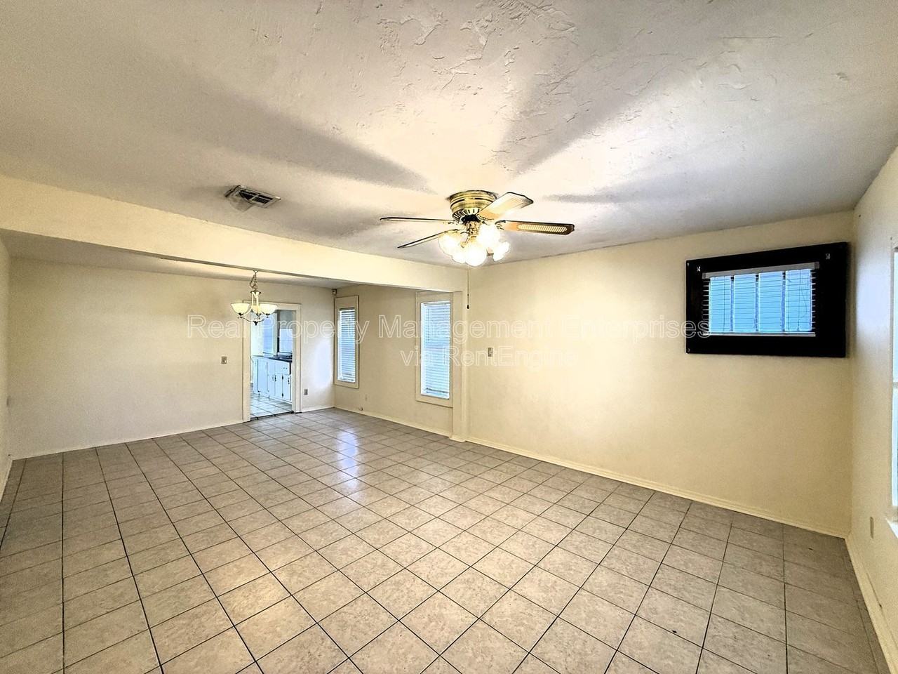 1800 Sw 15th St - Photo 3 of 21