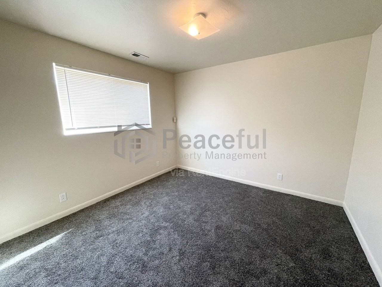 4693 S Arlington Park Dr #1 - Photo 6 of 32