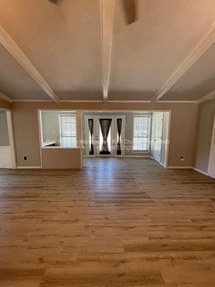 8801 Meandering Way - Photo 3 of 22