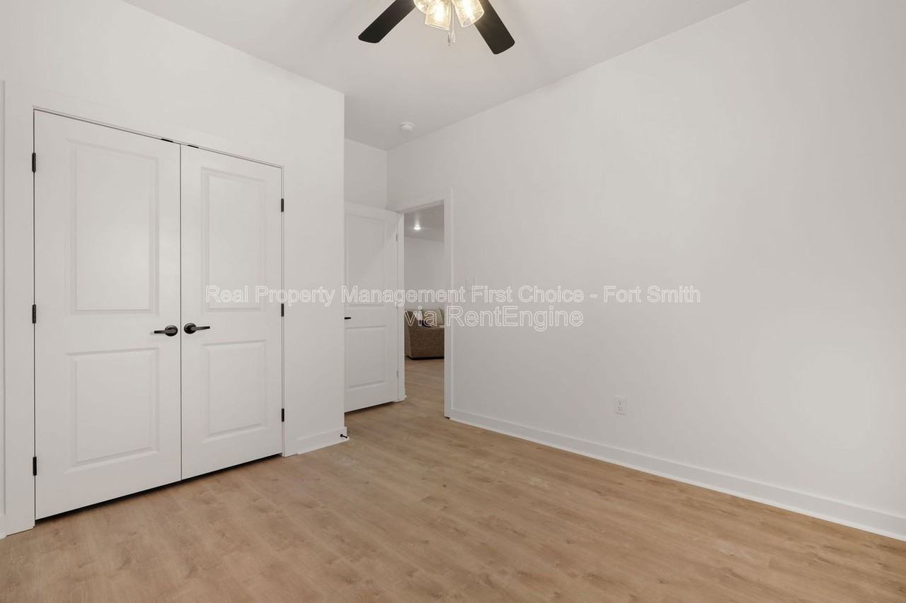 10108 Talavera Trl #A - Photo 4 of 19