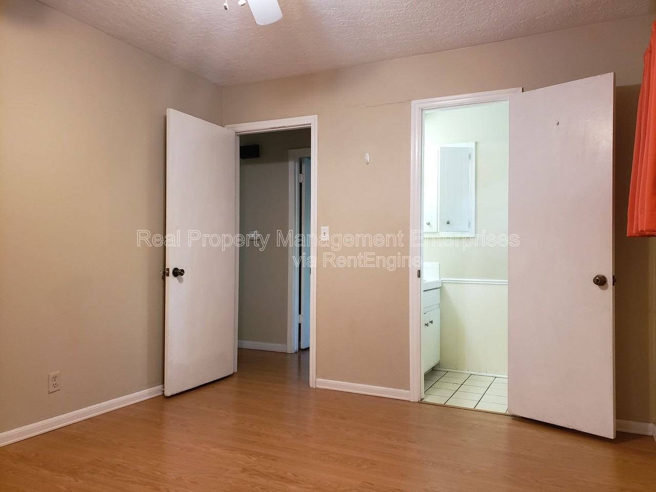 1325 E Brooks St - Photo 7 of 12