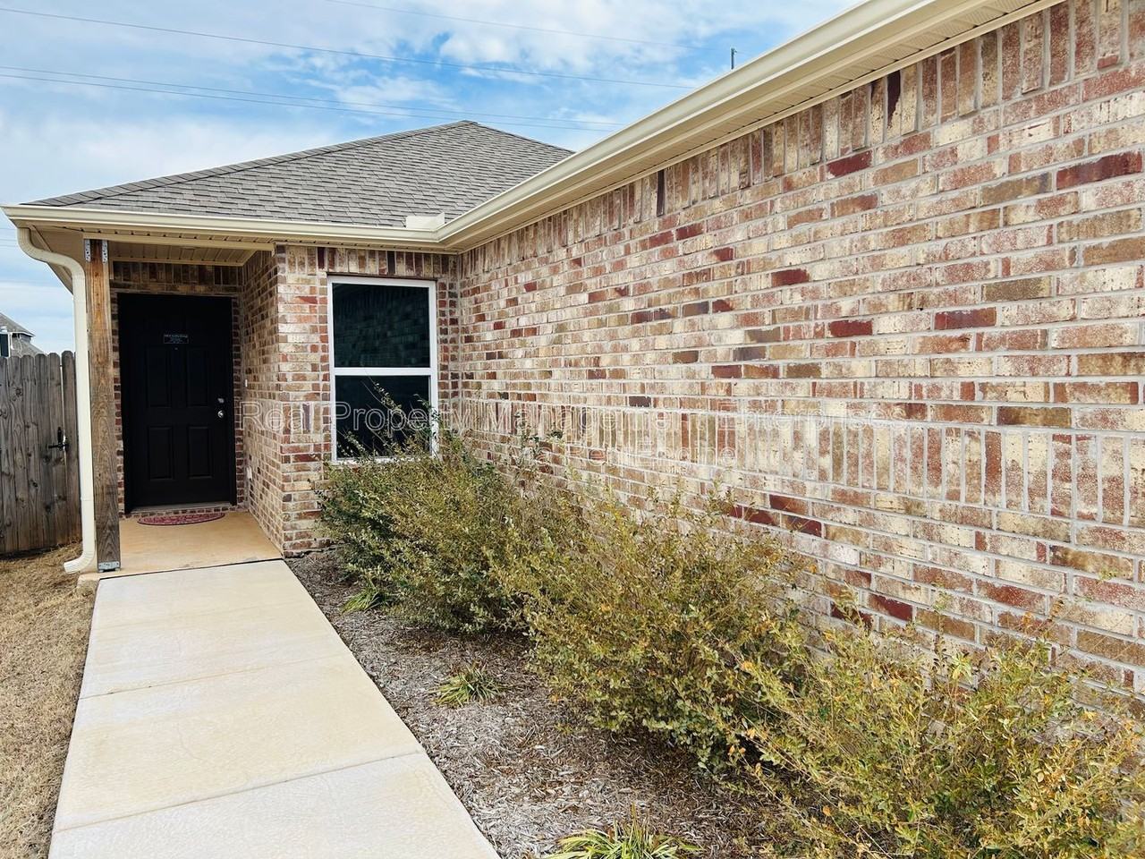 11804 Krew Way - Photo 3 of 28