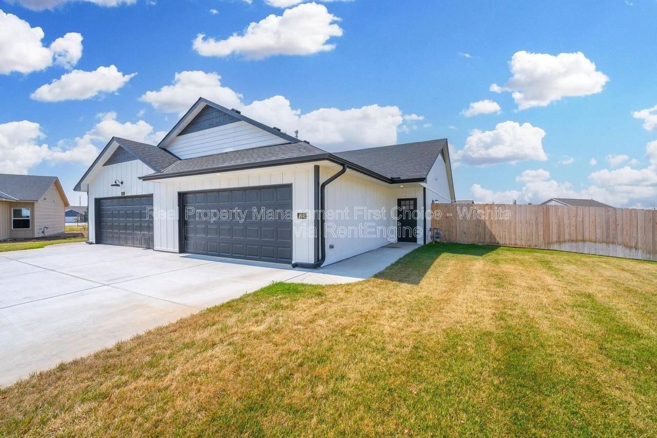 3612 W Angel St - Photo 3 of 30