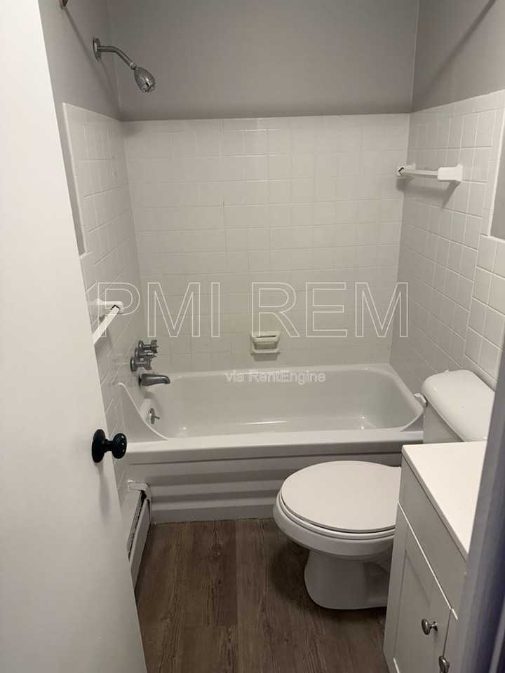 14221 Triskett Rd #103E - Photo 5 of 14