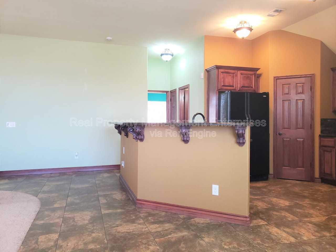 329 Madison Place Dr - Photo 6 of 19