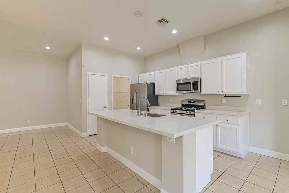 3394 Wasatch Cedars St - Photo 7 of 16