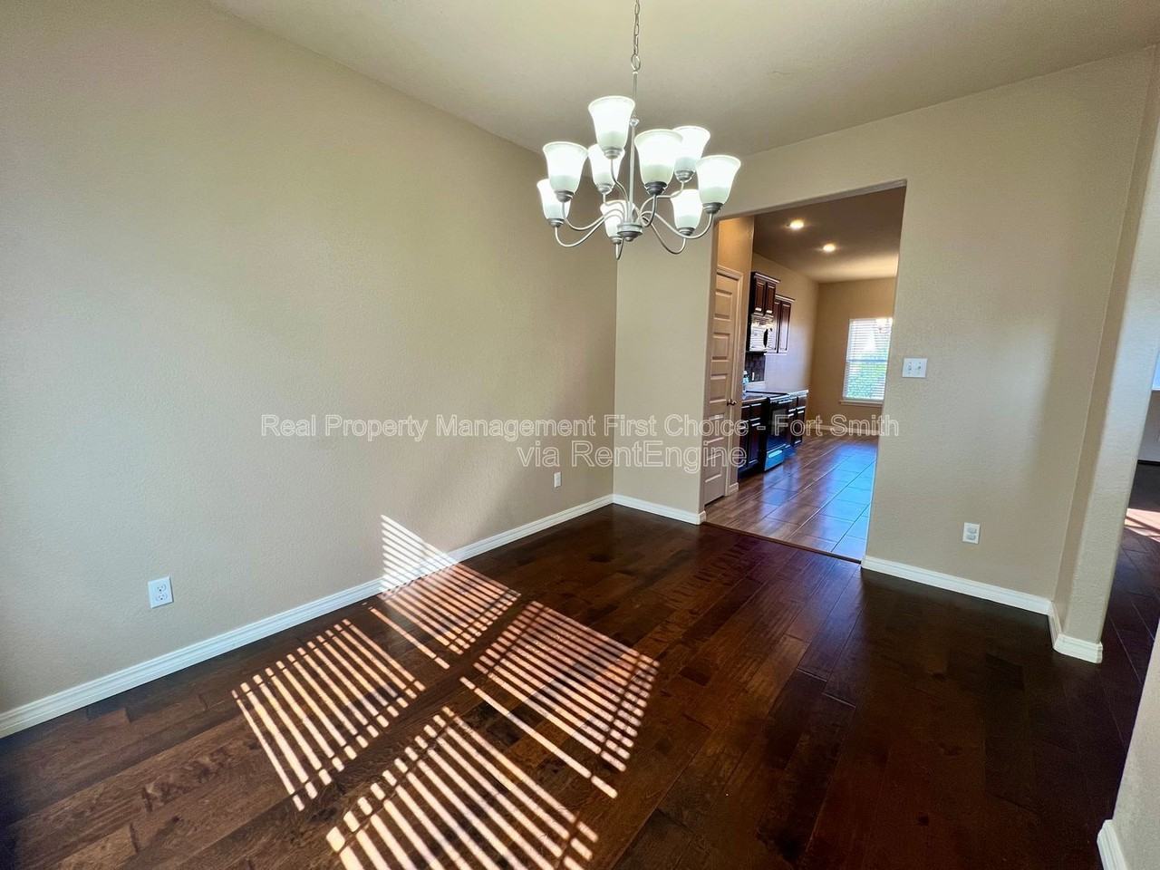 615 Ridge Point Dr - Photo 6 of 29