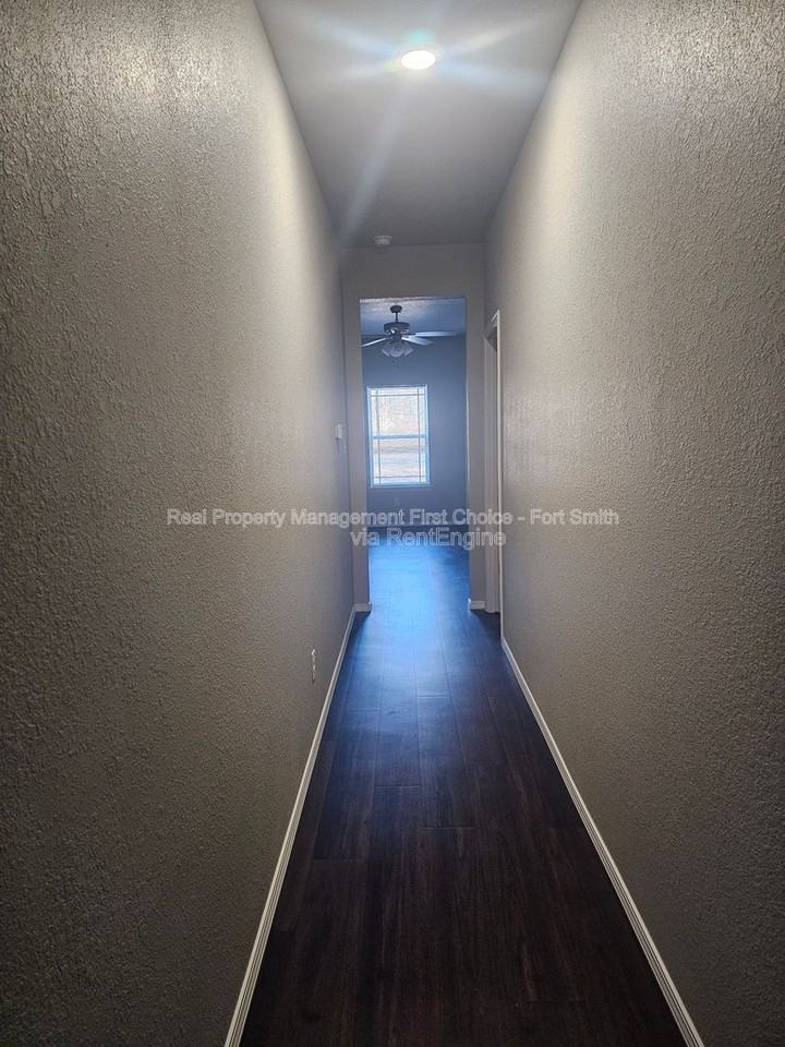 2124 Ingalls Ln #C - Photo 2 of 20