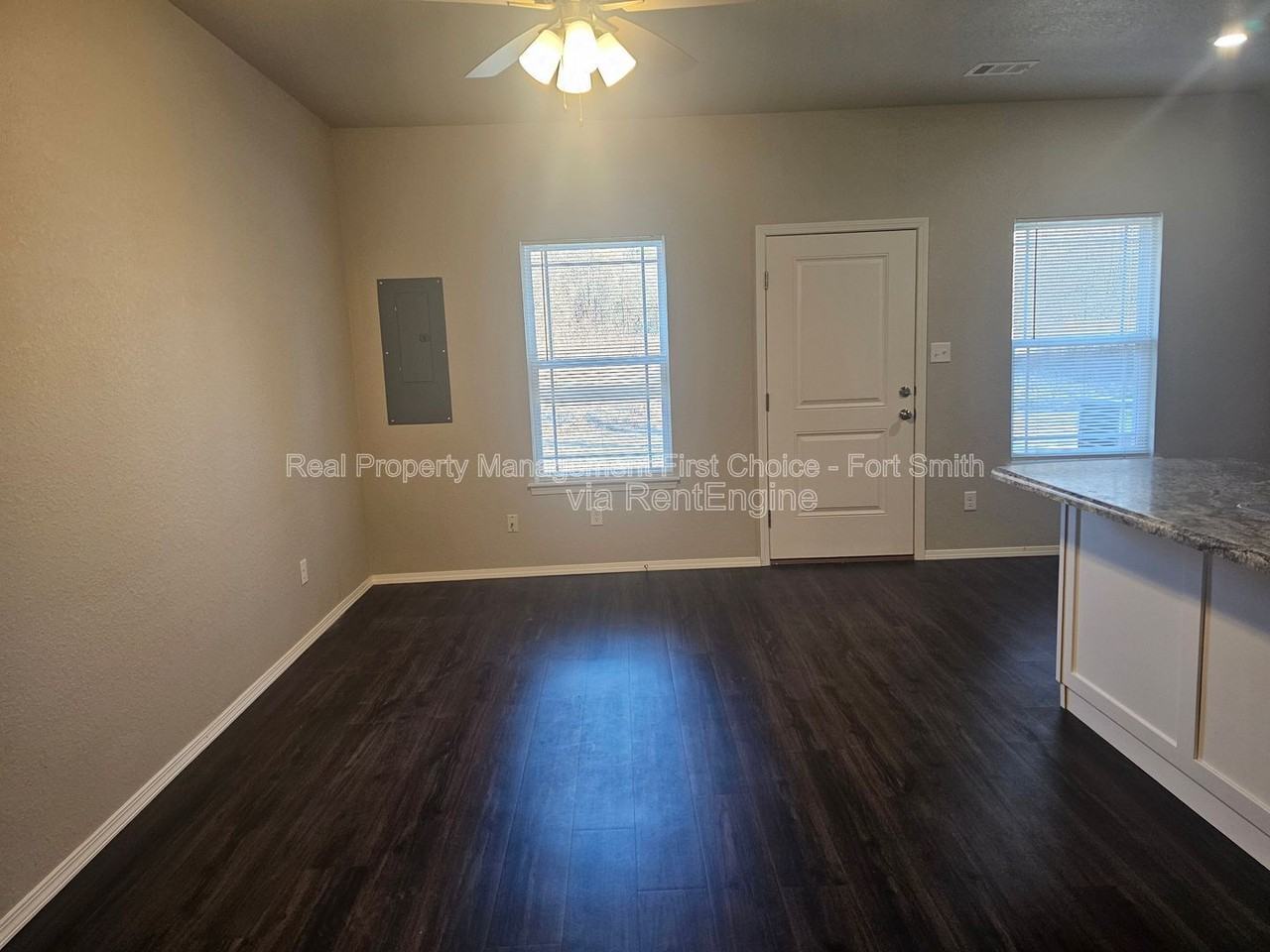 2124 Ingalls Ln #C - Photo 5 of 20