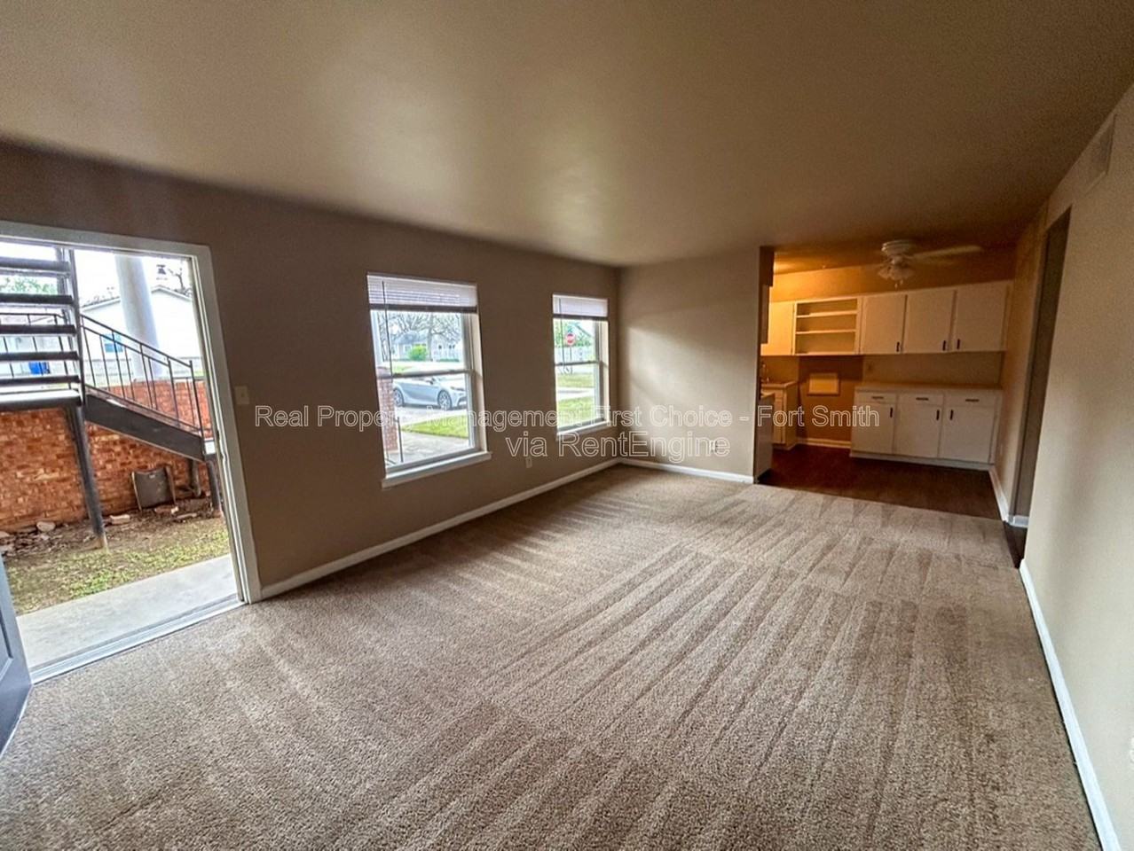 2301 S V St #2 - Photo 3 of 10