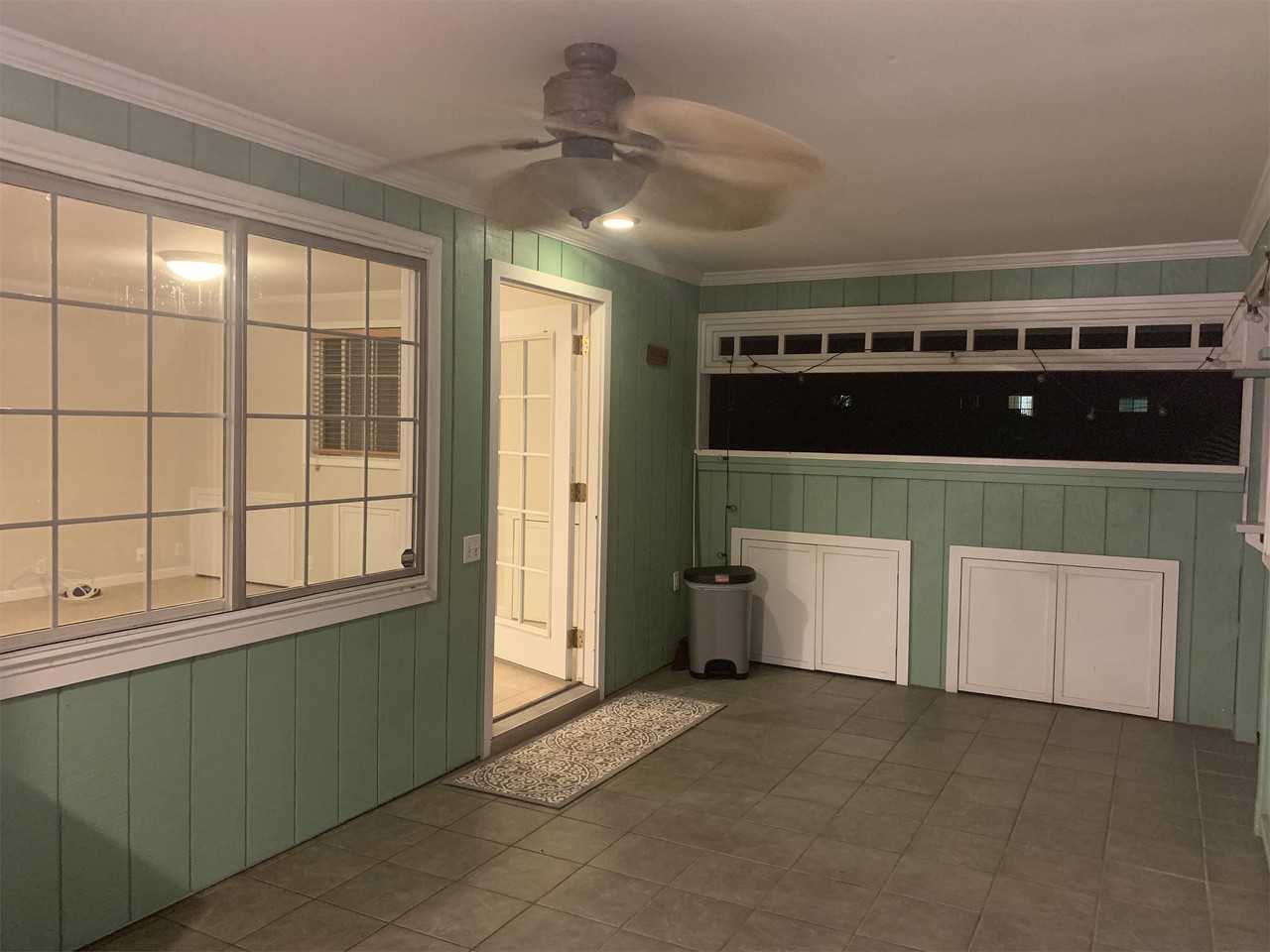 84 Kaneohe Bay Dr - Photo 4 of 10