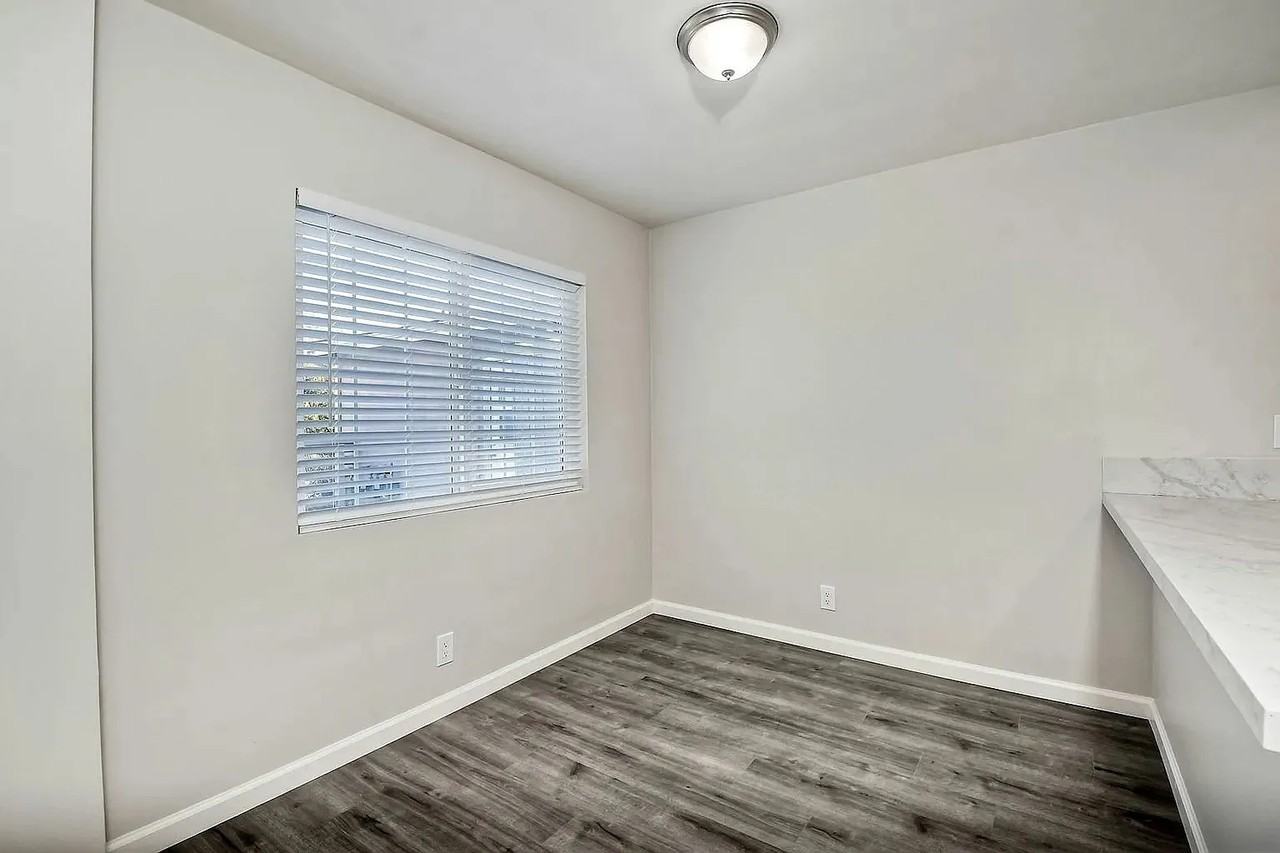 204 West Los Angeles Drive - Photo 5 of 20