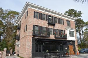 featured image of 15 Promenade St #3