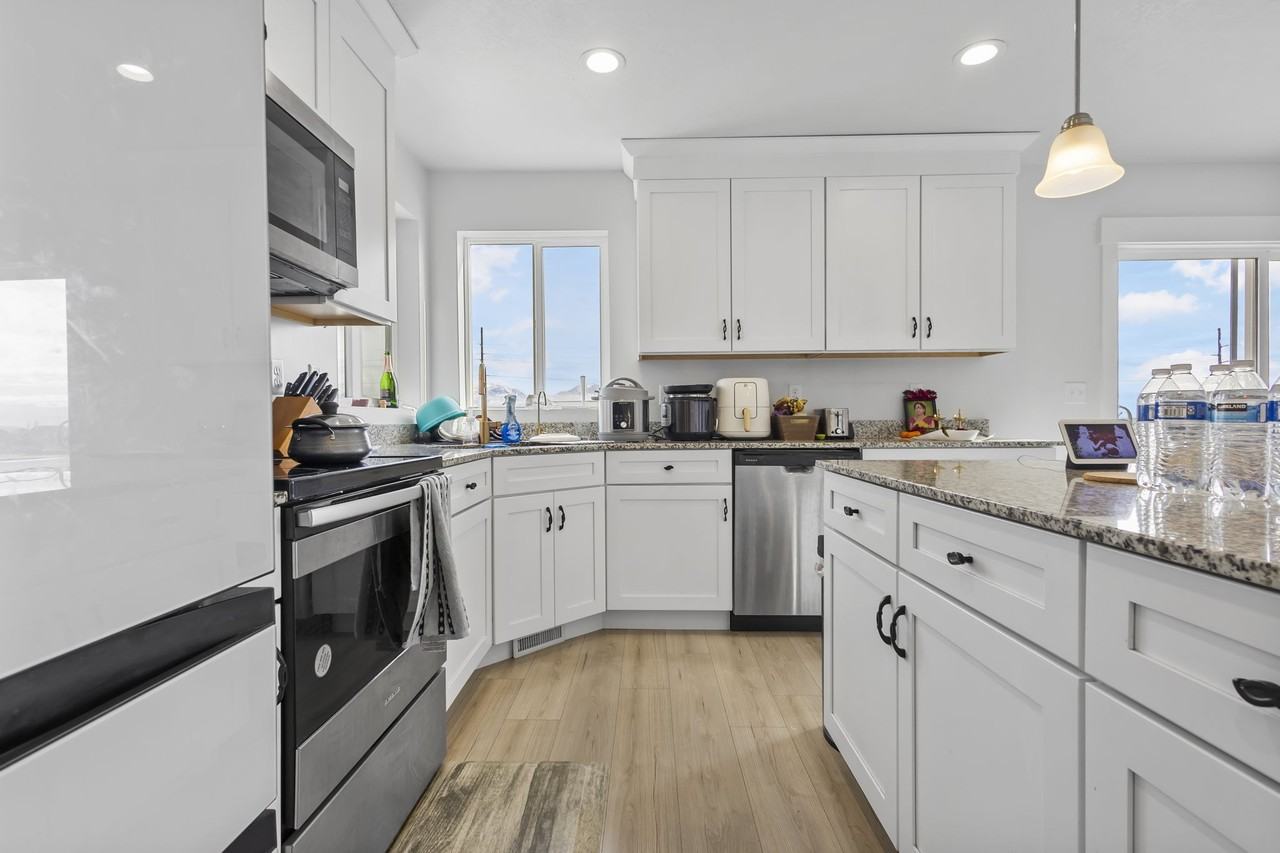 12299 S Boggs Way - Photo 3 of 26