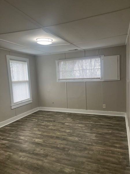 415 Landau Dr - Photo 2 of 9