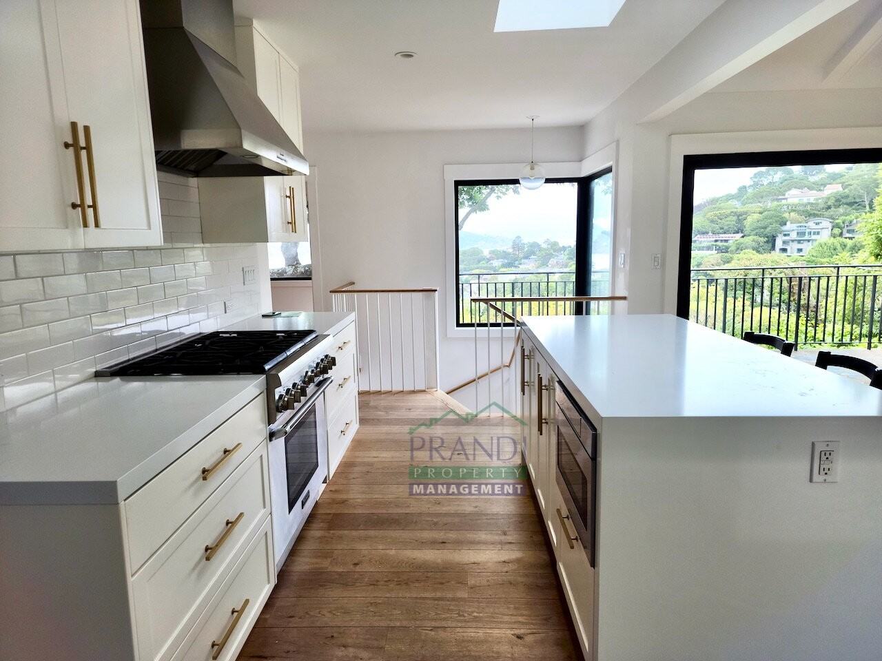 263 Glen Dr - Photo 3 of 14