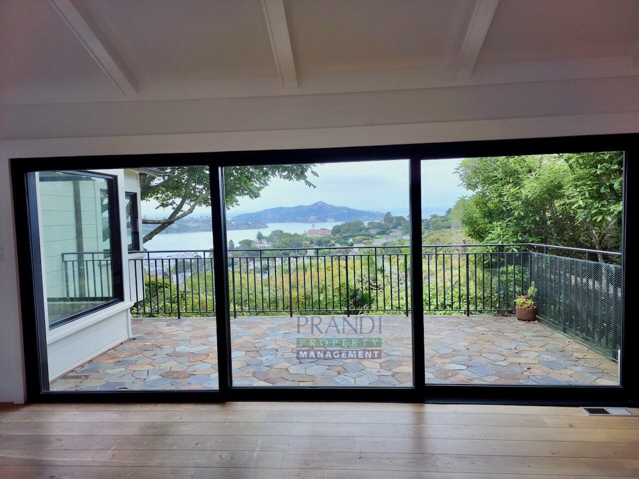 263 Glen Dr - Photo 6 of 14