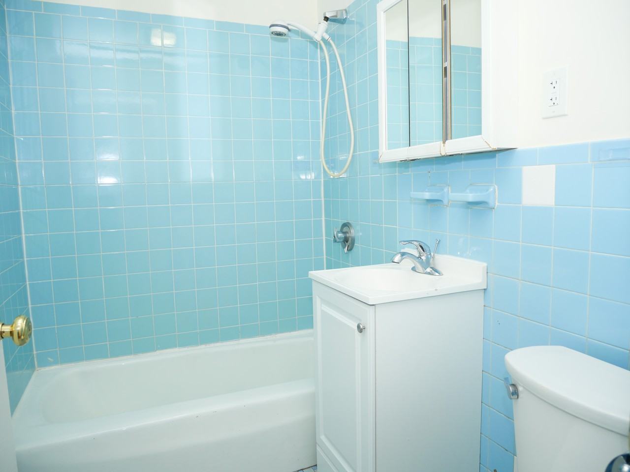 1039 Commonwealth Ave #26 - Photo 2 of 6
