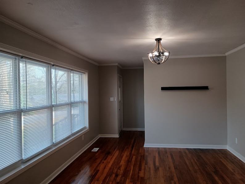 105 Magnolia Cir - Photo 5 of 36