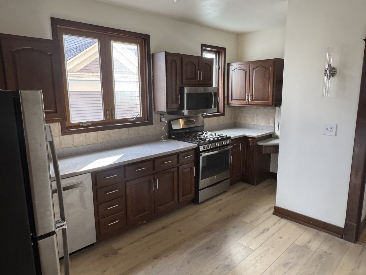 2992 S Wentworth Ave - Photo 6 of 20