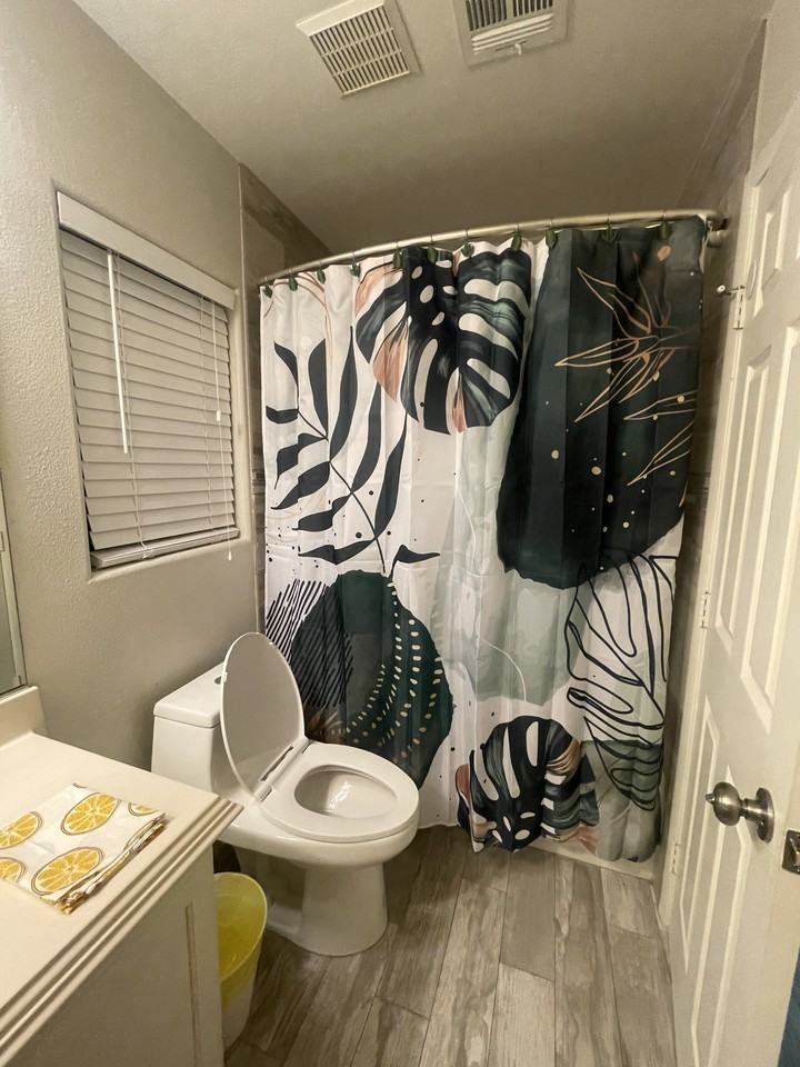 8165 Maitai Ave - Photo 4 of 7