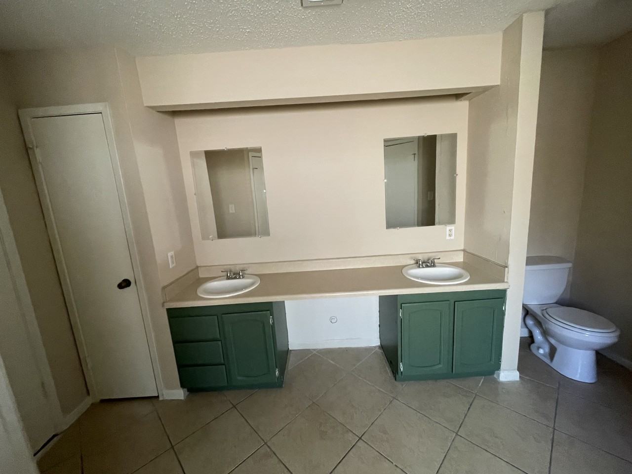 2330 Cades Cove Dr #MAIN - Photo 5 of 16