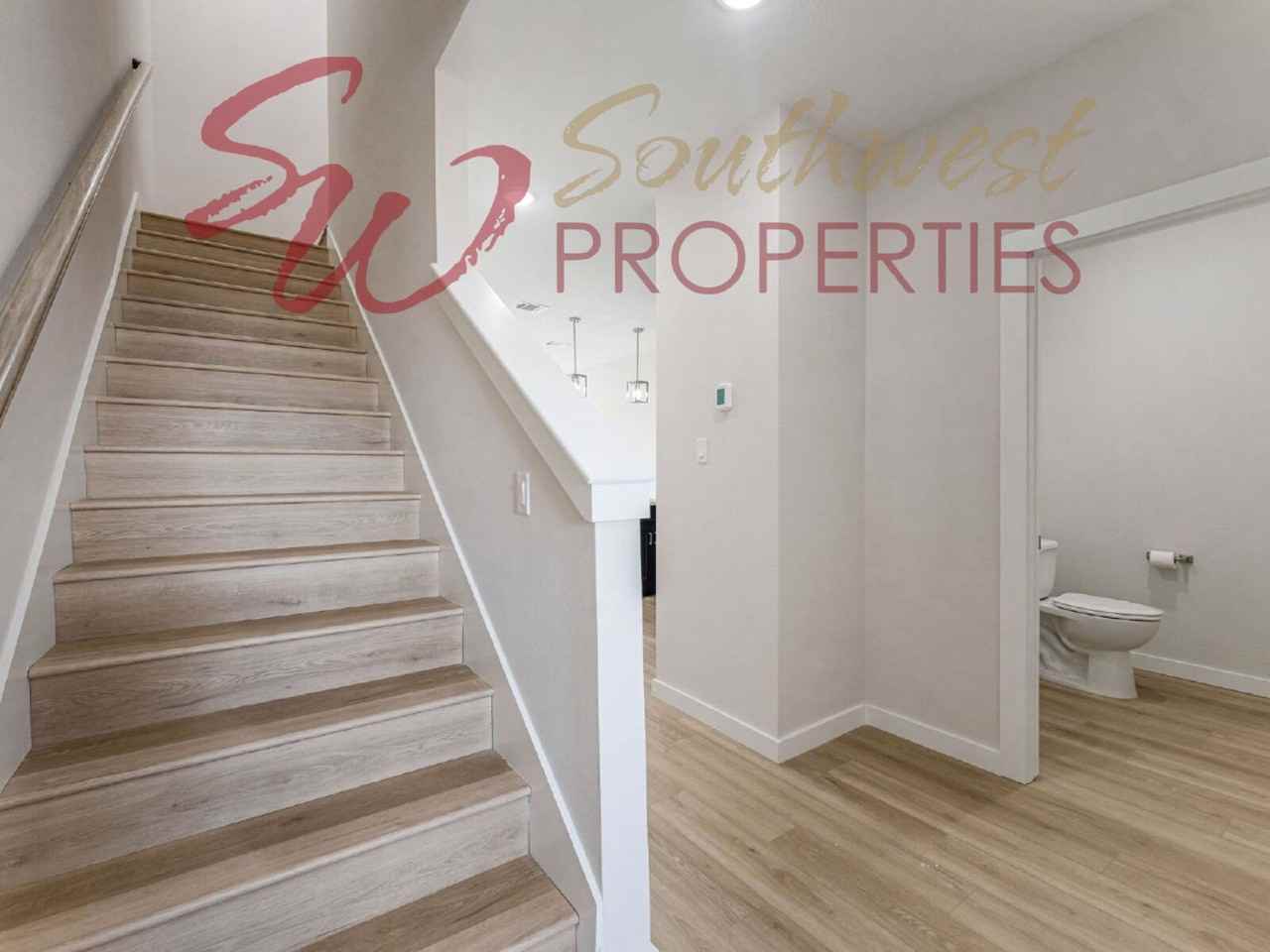 556 Galt Dr - Photo 7 of 20