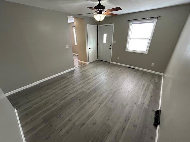 1114 W Sandusky Ave - Photo 4 of 11