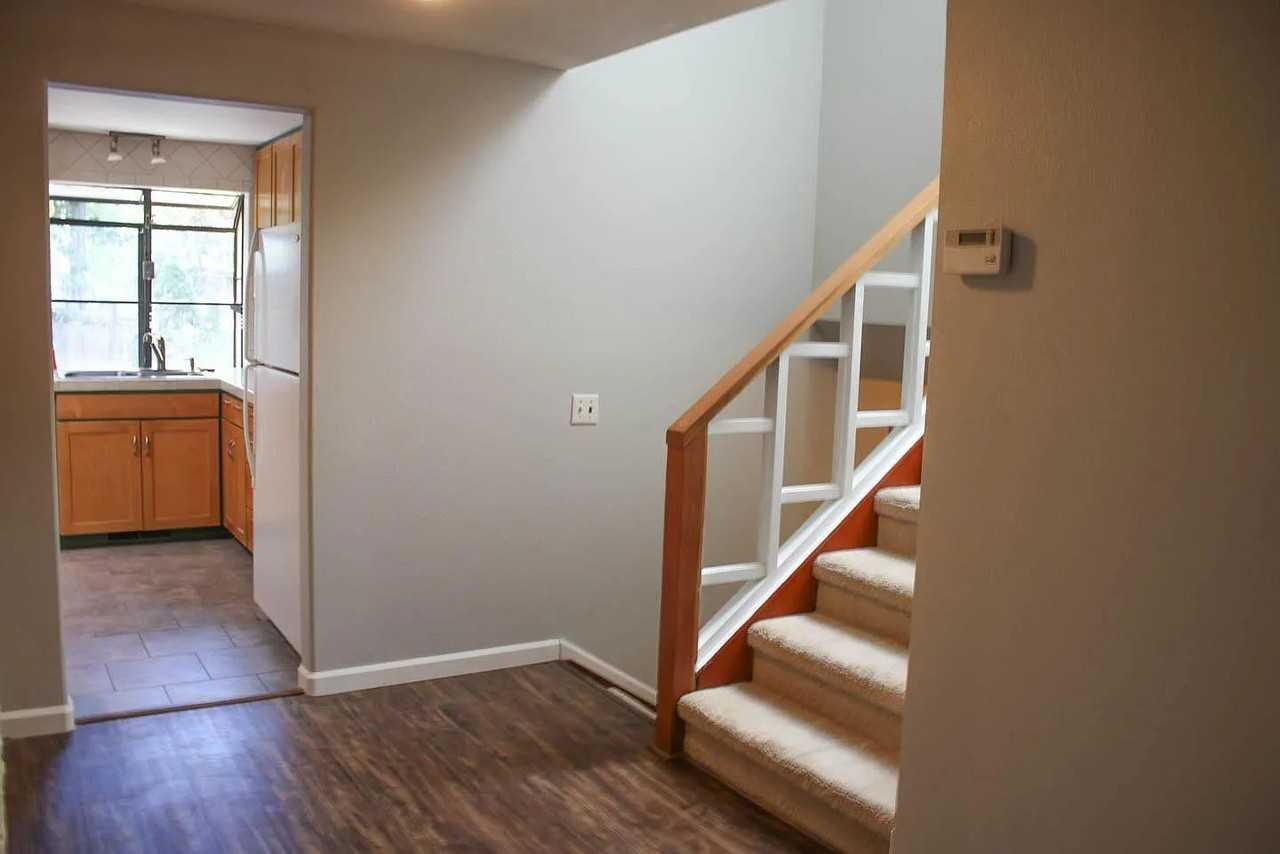 4310 Inwood Ln - Photo 6 of 18