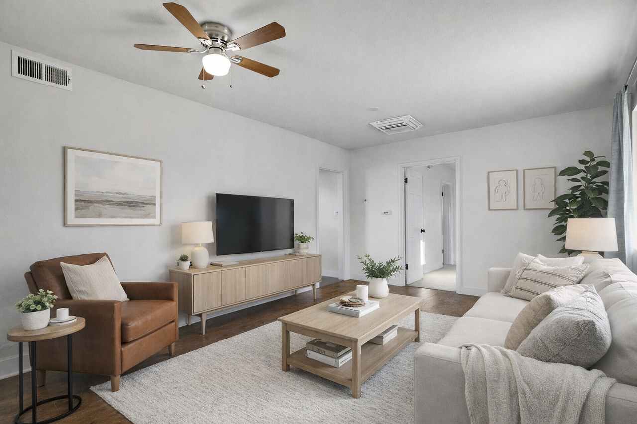 800 Vaughn St - Photo 3 of 50