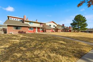featured image of 234 W Rockrimmon Blvd