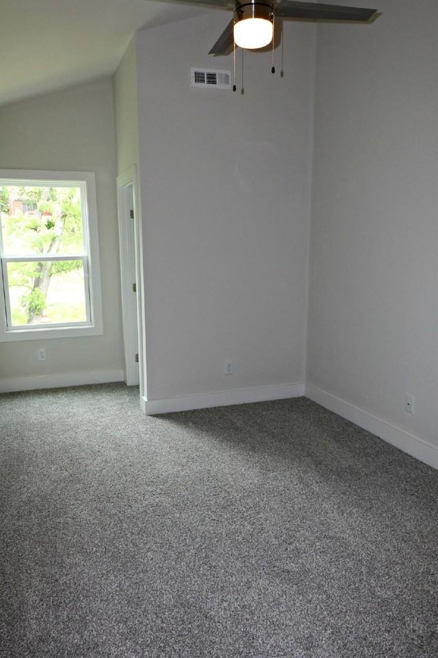 2622 Airpark Dr - Photo 7 of 22