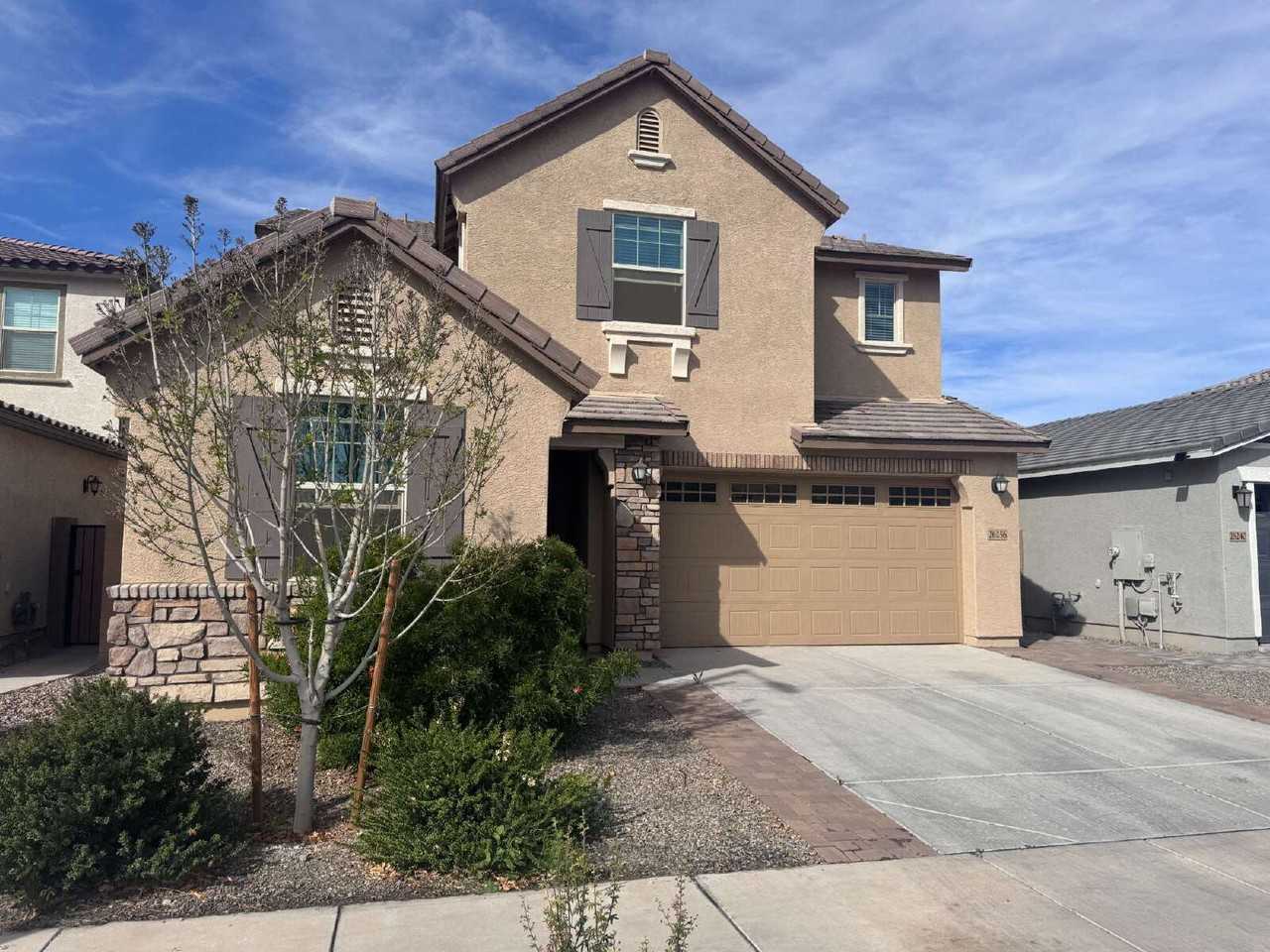 26256 S 230th St - Photo 3 of 33